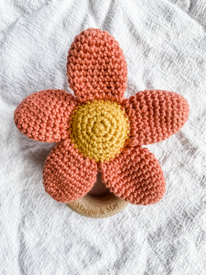 Daisy Rattle